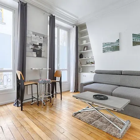 Sentier Historical Center Charming *